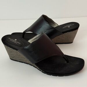 Bandolino Sarita Wedge Sandal Size 9.5